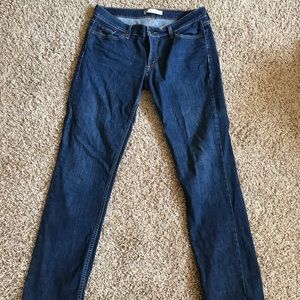 Levi’s women’s -new without tags- size 13M